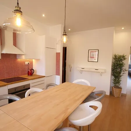 Domus 74 By Amcf Apartment *